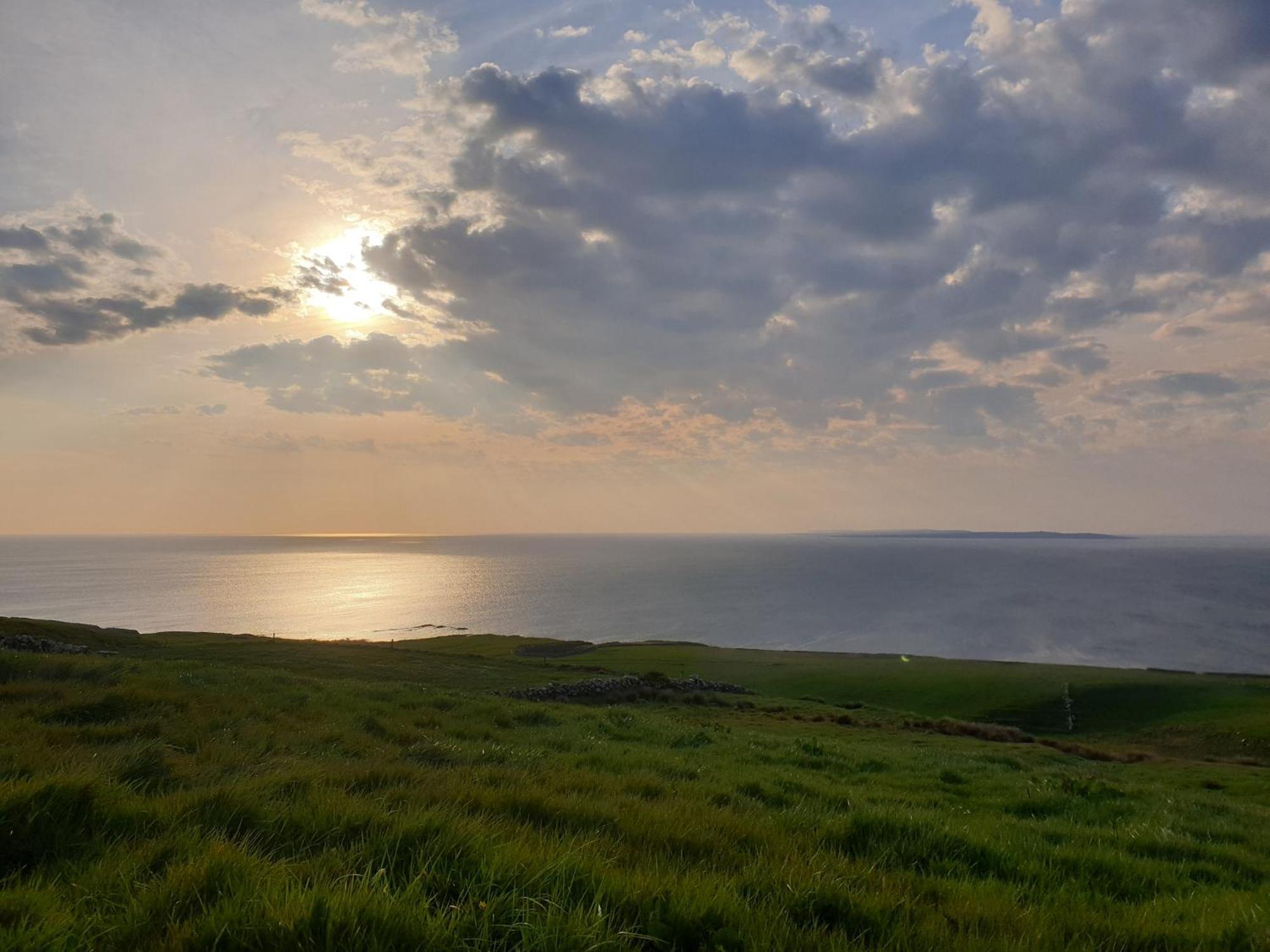 Bed and Breakfast Blue Ocean à Doolin Extérieur photo